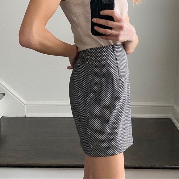 Rag and Bone Black and White Patterned Skirt - Picture 10 of 10